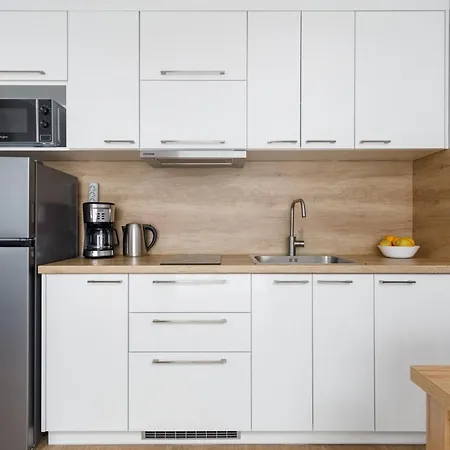 Rybacka With Parking&balcony By Renters Appartement Międzywodzie