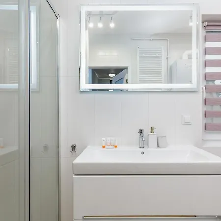 Rybacka With Parking&balcony By Renters * מידז'יוודז'י